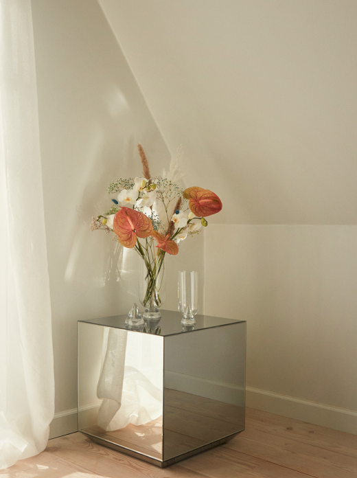 SPECULUM table, square, AYTM